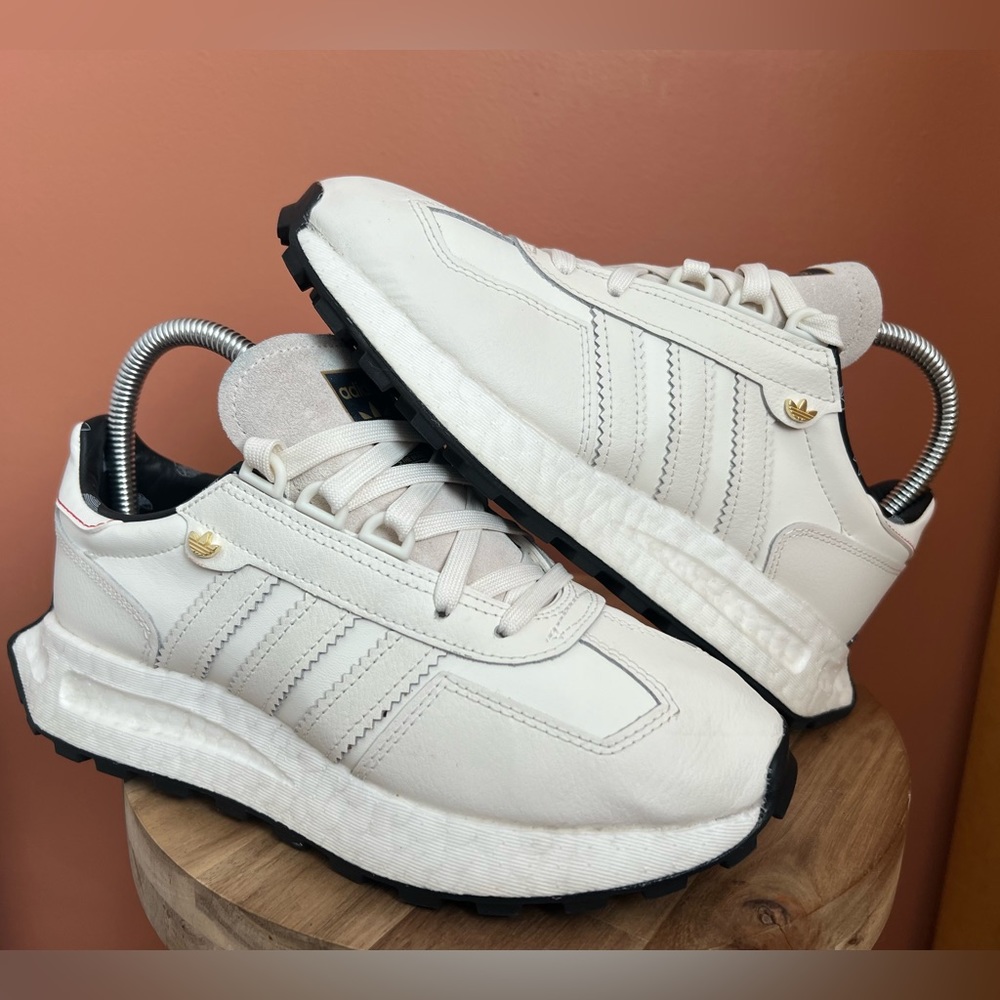 Adidas Retropy E5 LIKE NEW! Womens 6 white